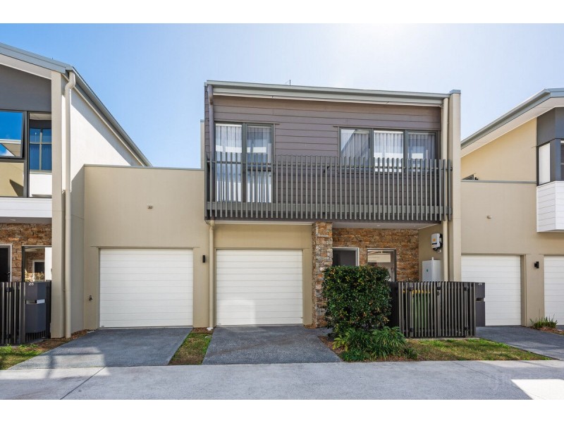 29/1 Lyra Avenue, Hope Island QLD 4212