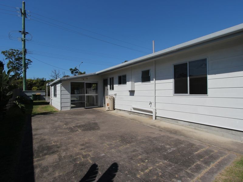 210 Oxley Drive, Coombabah QLD 4216