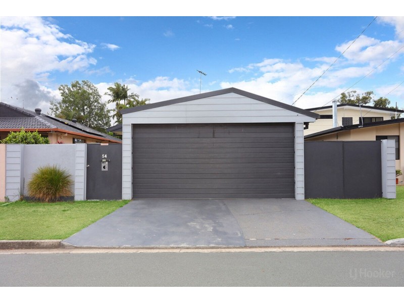 54 Nalkari Street, Coombabah QLD 4216