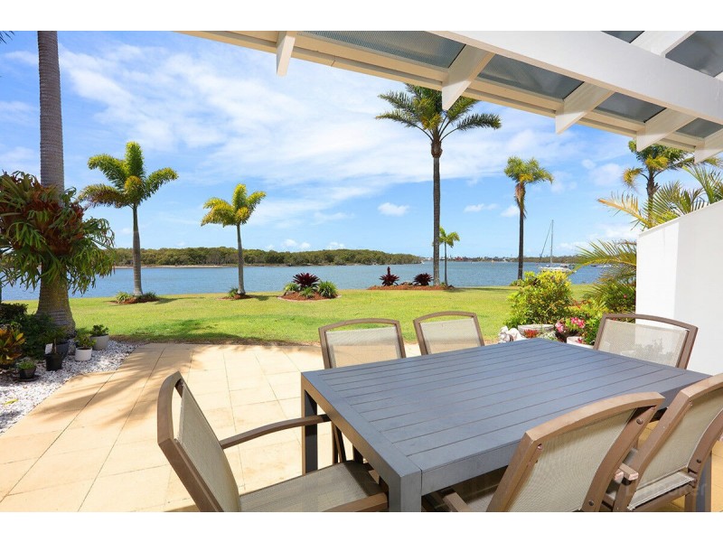 15/81-91 Boykambil The Esplanade North, Hope Island QLD 4212