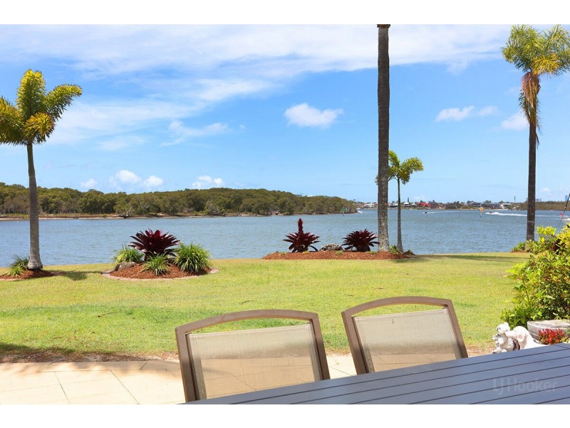 15/81-91 Boykambil The Esplanade North, Hope Island QLD 4212