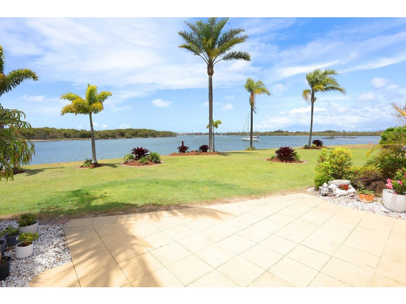 15/81-91 Boykambil The Esplanade North, Hope Island QLD 4212