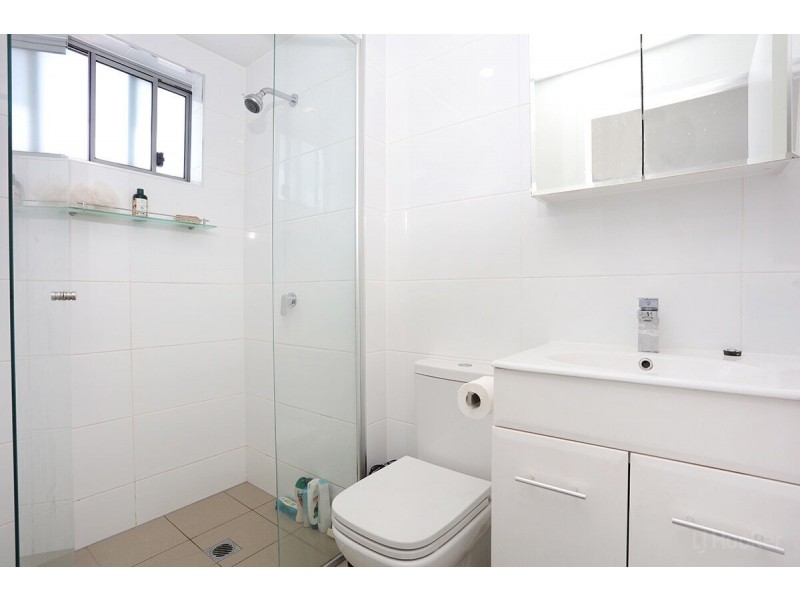 29/22-24 Lather Street, Southport QLD 4215