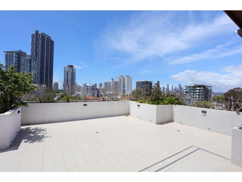 29/22-24 Lather Street, Southport QLD 4215