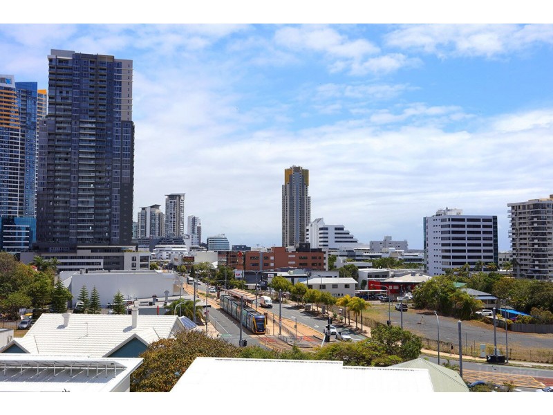 29/22-24 Lather Street, Southport QLD 4215
