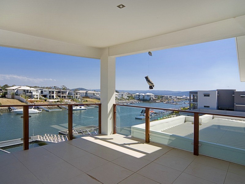 20 Quayside Drive, Helensvale QLD 4212