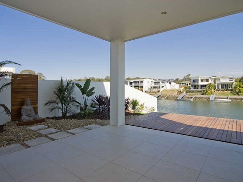 20 Quayside Drive, Helensvale QLD 4212