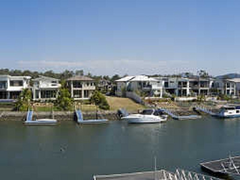 20 Quayside Drive, Helensvale QLD 4212