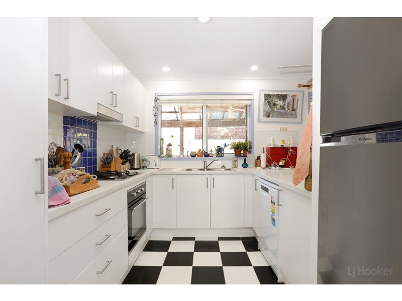 12 Bernini Drive, Coombabah QLD 4216