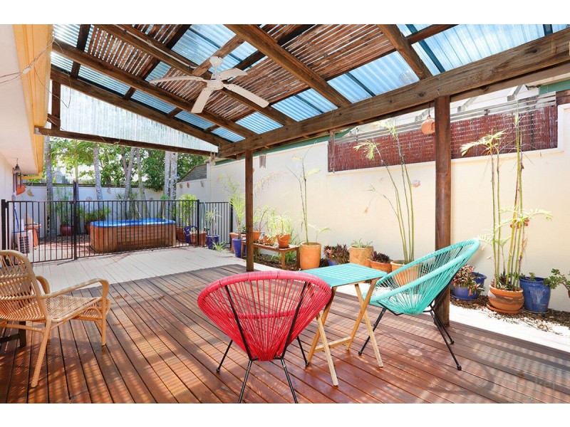 12 Bernini Drive, Coombabah QLD 4216