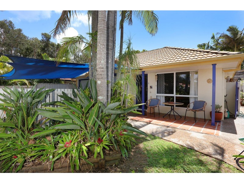 12 Bernini Drive, Coombabah QLD 4216