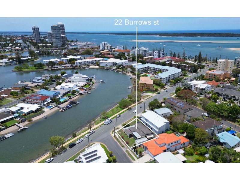 22 Burrows Street, Biggera Waters QLD 4216