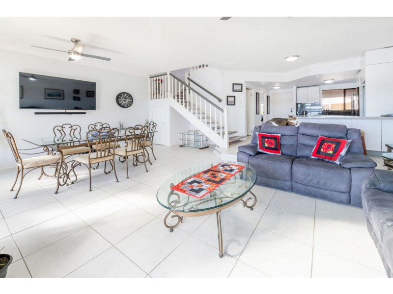 38/81 Boykambil Esplanade, Hope Island QLD 4212