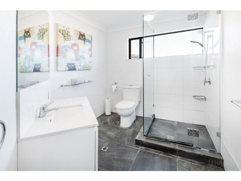 38/81 Boykambil Esplanade, Hope Island QLD 4212