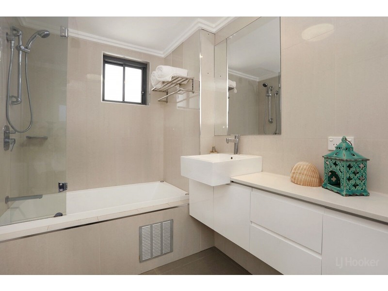 5/508 Marine Parade, Biggera Waters QLD 4216