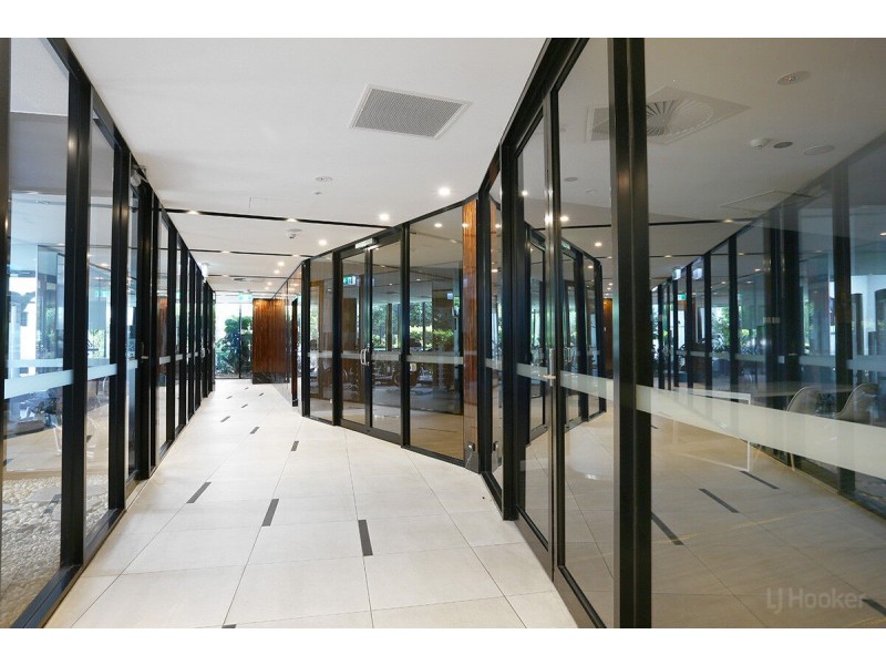 5310/5 Harbour Side Court, Biggera Waters QLD 4216