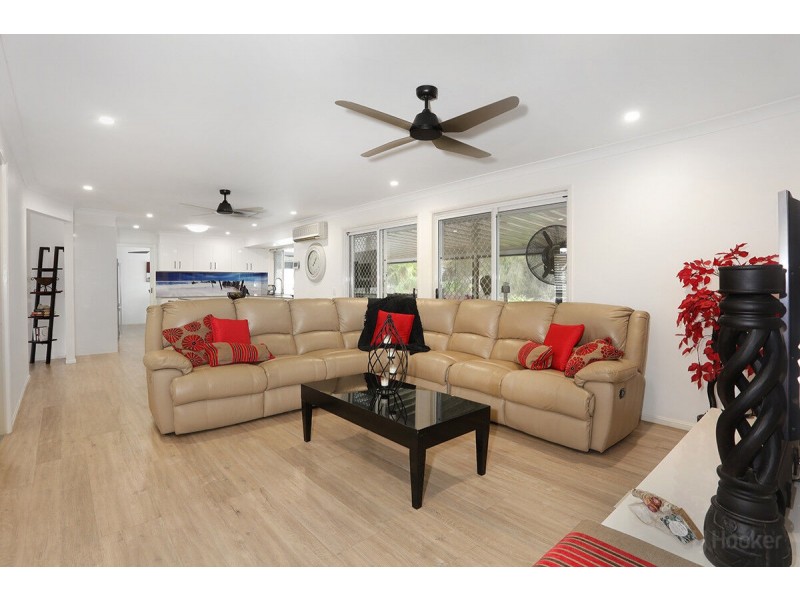 2 Breakspear Road, Molendinar QLD 4214