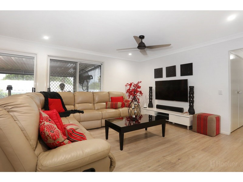 2 Breakspear Road, Molendinar QLD 4214