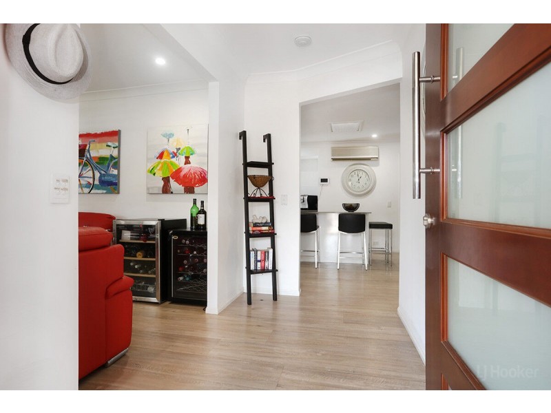 2 Breakspear Road, Molendinar QLD 4214