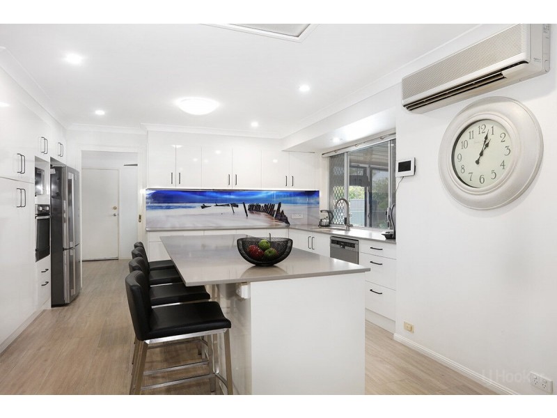 2 Breakspear Road, Molendinar QLD 4214