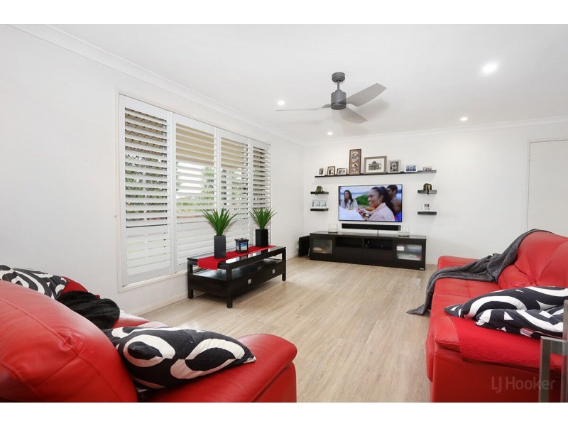 2 Breakspear Road, Molendinar QLD 4214