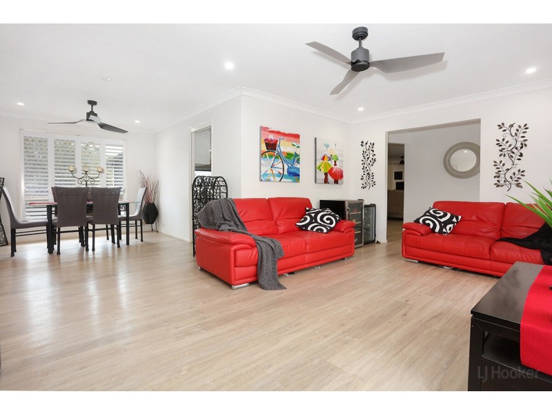 2 Breakspear Road, Molendinar QLD 4214