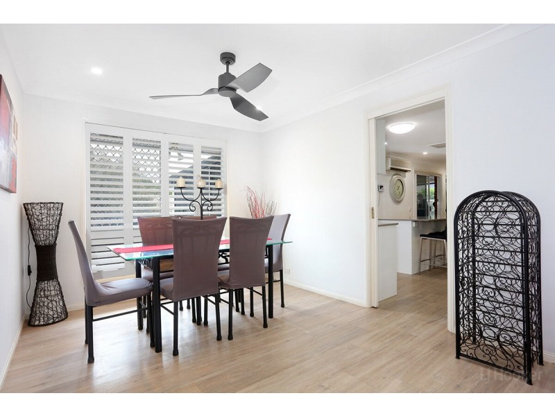 2 Breakspear Road, Molendinar QLD 4214