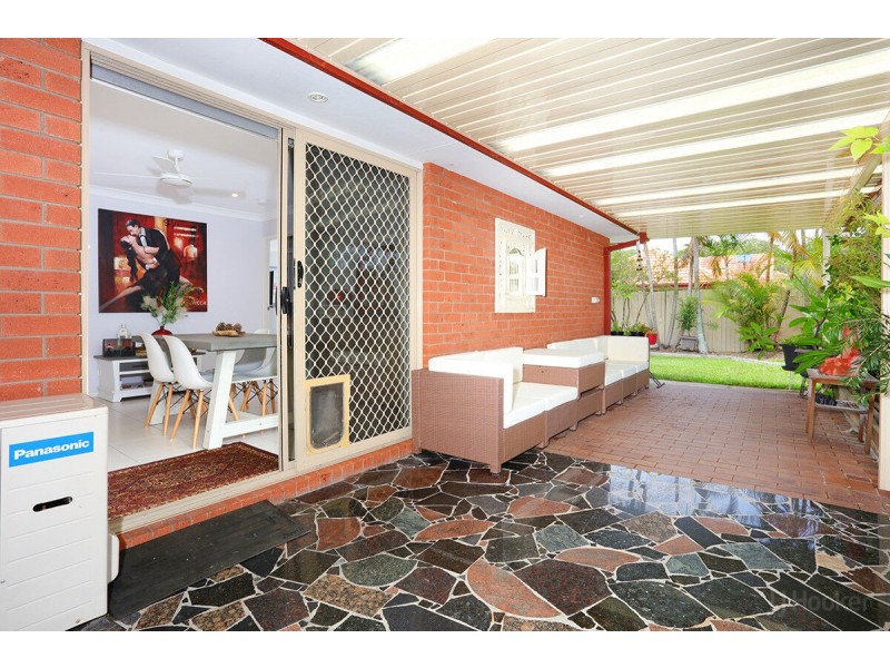 8 Matisse Court, Coombabah QLD 4216