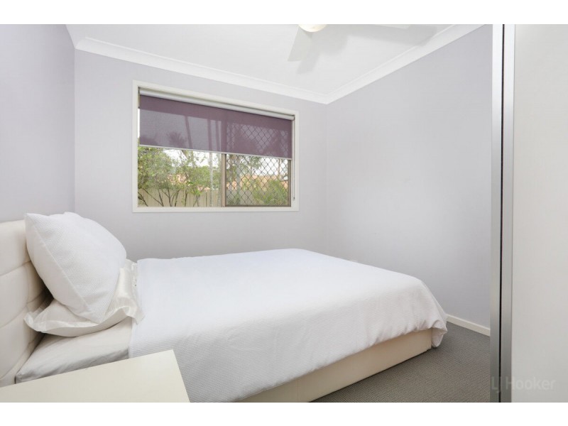 8 Matisse Court, Coombabah QLD 4216