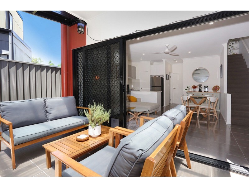 17/460-462 Pine Ridge Road, Coombabah QLD 4216