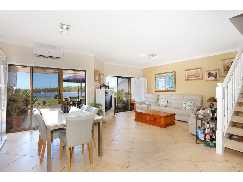 8/81-91 Boykambil Esplanade North, Hope Island QLD 4212