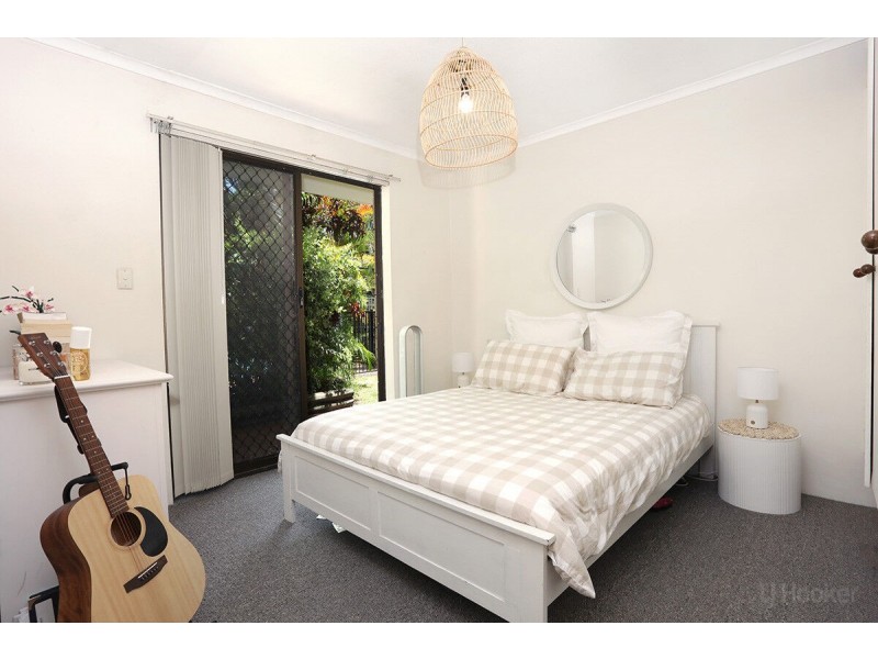 11/490 Marine Parade, Biggera Waters QLD 4216