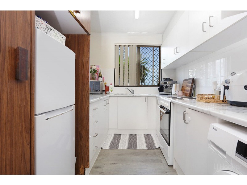 11/490 Marine Parade, Biggera Waters QLD 4216