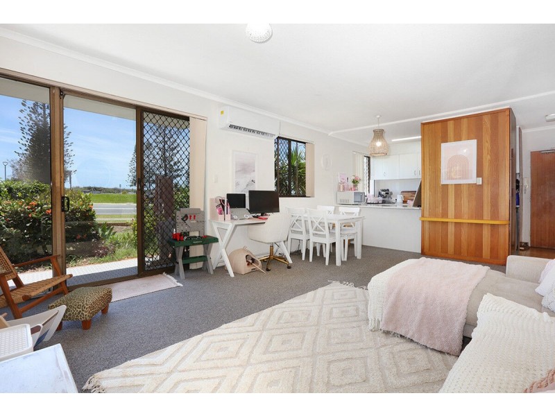 11/490 Marine Parade, Biggera Waters QLD 4216