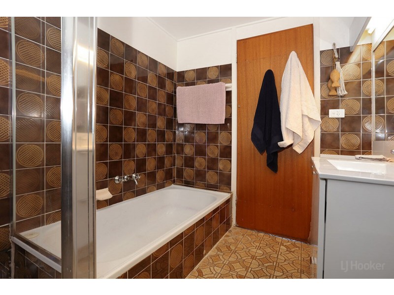 11/490 Marine Parade, Biggera Waters QLD 4216