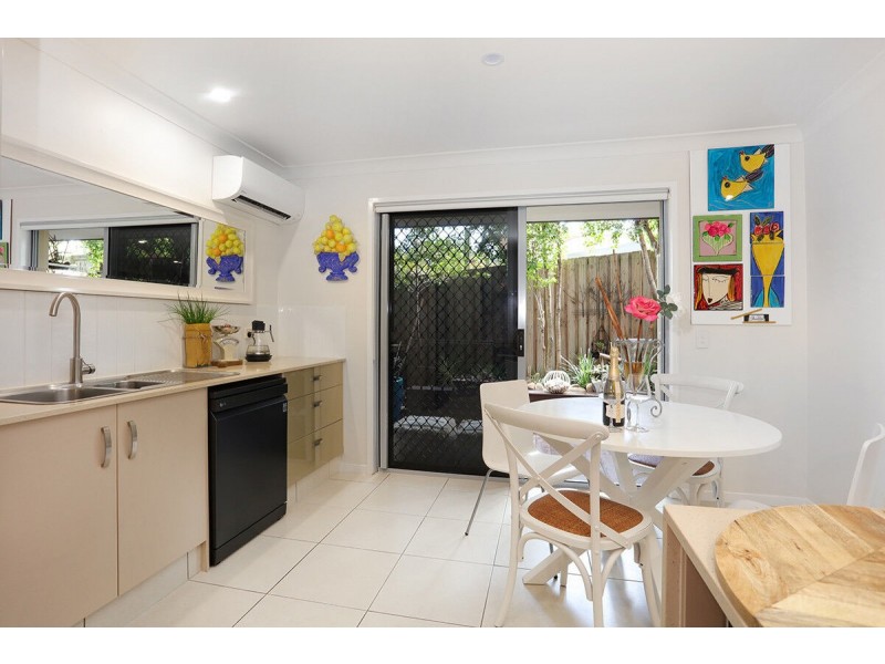 12/446 Pine Ridge Road, Coombabah QLD 4216