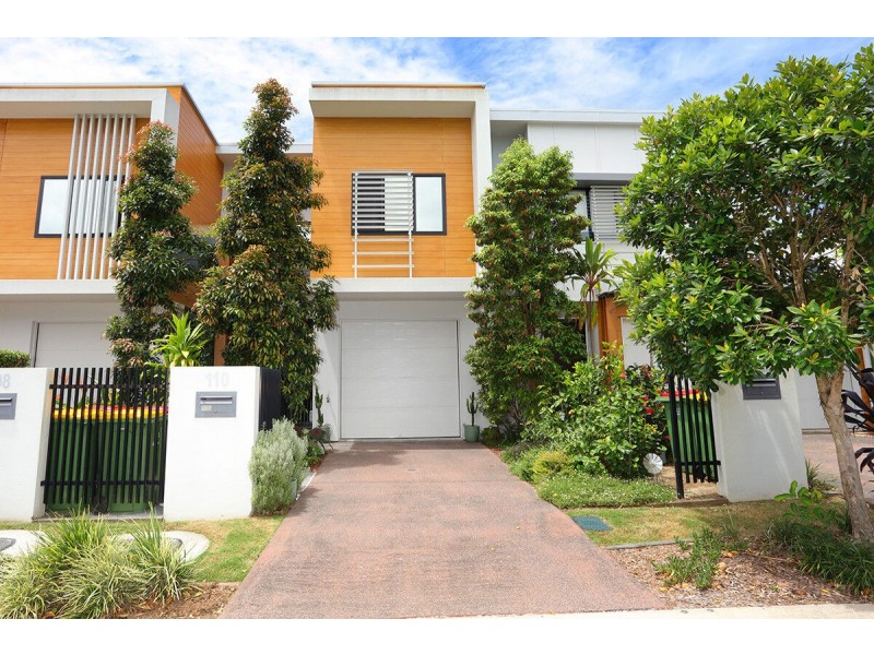 110 North Quay Circuit, Hope Island QLD 4212