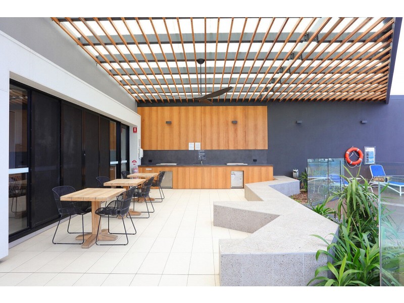 110 North Quay Circuit, Hope Island QLD 4212