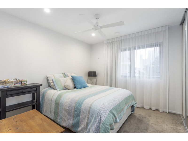 60/93 Sheehan Avenue, Hope Island QLD 4212