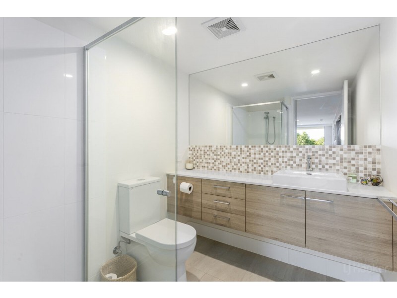 60/93 Sheehan Avenue, Hope Island QLD 4212