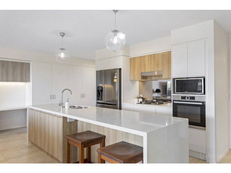 60/93 Sheehan Avenue, Hope Island QLD 4212