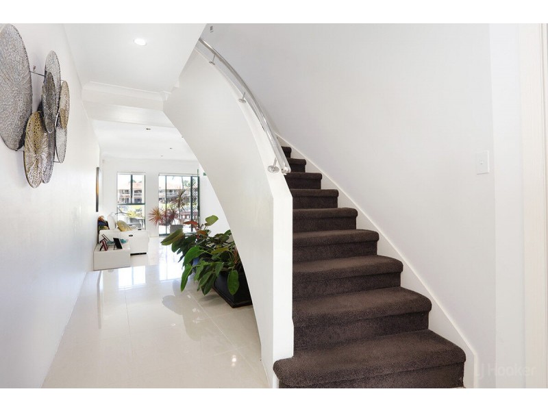 40/3 Lee Road, Runaway Bay QLD 4216