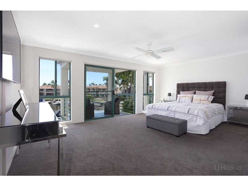 40/3 Lee Road, Runaway Bay QLD 4216