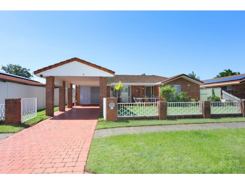 5 Thompson Street, Biggera Waters QLD 4216