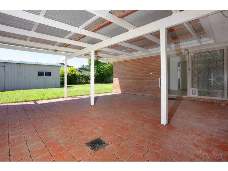 5 Thompson Street, Biggera Waters QLD 4216