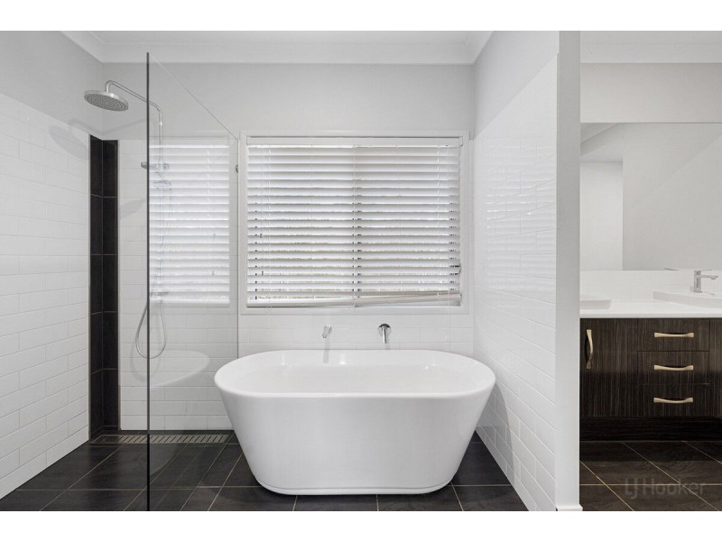 236-238 William Humphreys Drive, Mundoolun QLD 4285