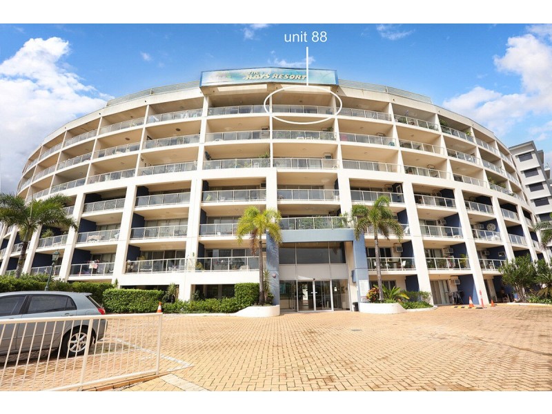 88/106-108 Marine Parade, Southport QLD 4215