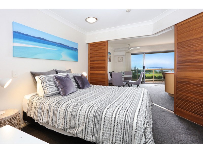 88/106-108 Marine Parade, Southport QLD 4215