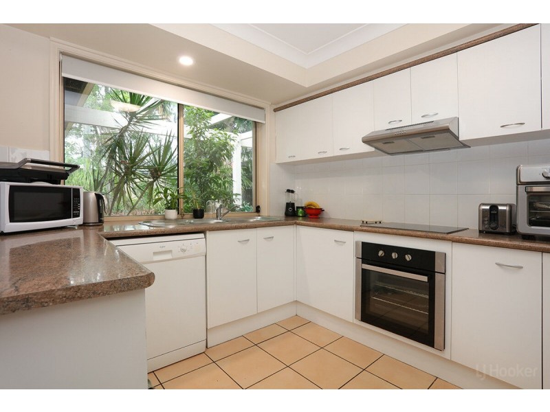 15/19 Harrow Place, Arundel QLD 4214