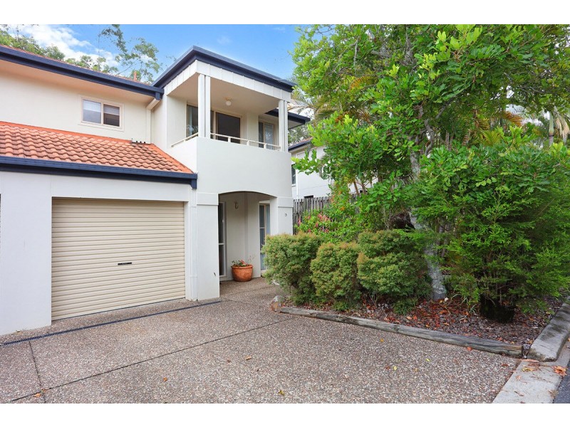 15/19 Harrow Place, Arundel QLD 4214